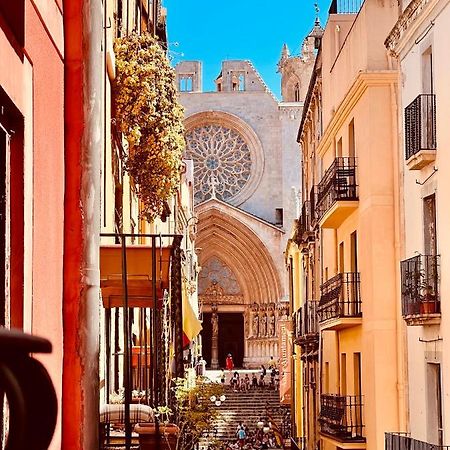 Encantador Apartamento Con Vistas A La Catedral! Tarragona Exterior foto
